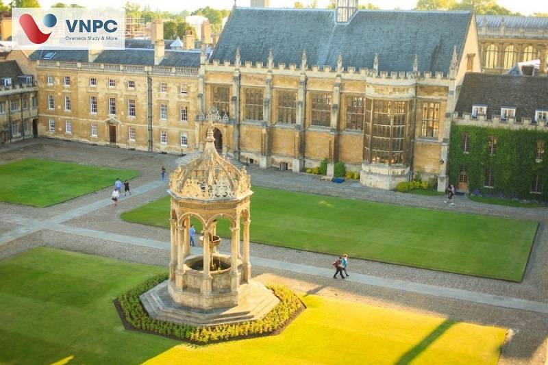 77King 78 trò chơi hấp dẫn Cambridge